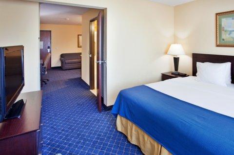 Baymont Inn & Suites By Wyndham Lincoln Ne Exterior foto