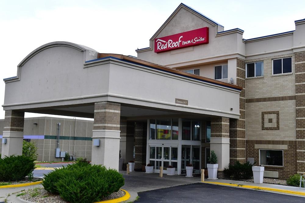 Baymont Inn & Suites By Wyndham Lincoln Ne Exterior foto